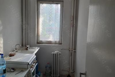 Apartament cu 3 camere semidecomandat în Central - 7
