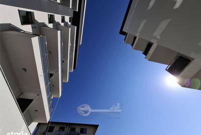 Apartament cu 3 camere decomandat în Galata