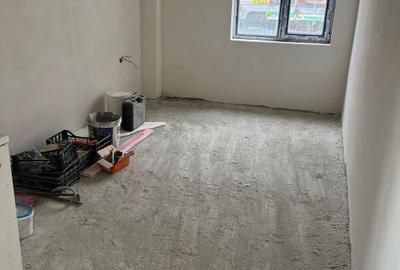 Apartament cu 3 camere în Central - 1