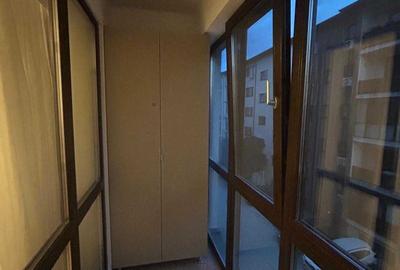 Apartament cu 2 camere semidecomandat în Roșu - 2