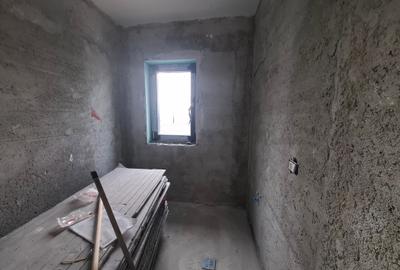 Casă individuală cu 4 camere cu Canalizare în Prelungirea Ghencea - 31