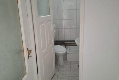 Spațiu comercial, de 31 mp, în Astra - 7