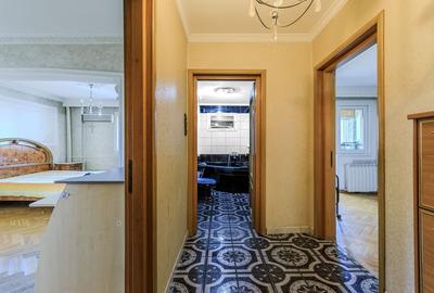 Apartament cu 4 camere decomandat în Drumul Taberei - 3