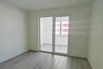 Apartament cu 3 camere semidecomandat, mobilat în Florești - 5