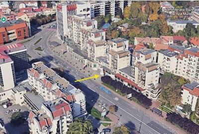 Spațiu comercial, de 445 mp, în Central