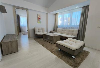 Apartament cu 3 camere semidecomandat, mobilat în 1 Mai - 1