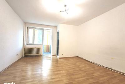 Garsonieră semidecomandată în Craiovei