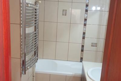 Apartament cu 3 camere decomandat în Sângeorgiu de Mureș - 3