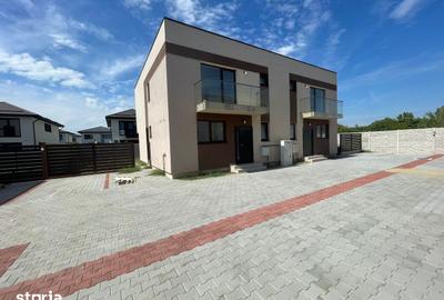 Casă cu 4 camere cu Teren 250 Mp în Ghencea - 2