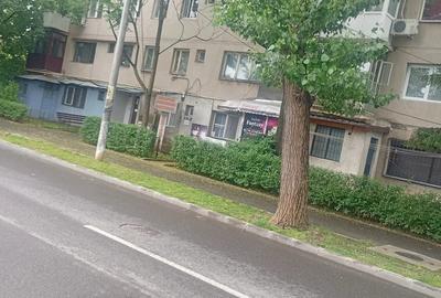 Apartament cu 2 camere decomandat în Exterior Vest