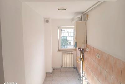 Garsonieră decomandată în Micălaca