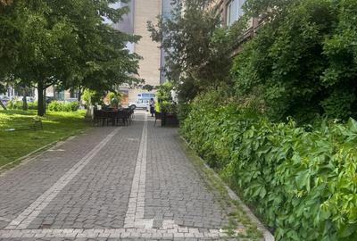 Apartament cu 2 camere în Romană