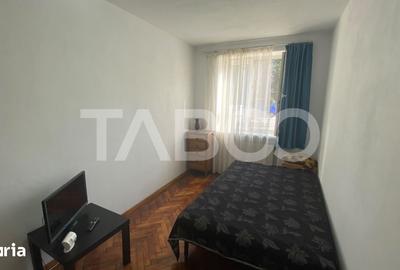 Apartament cu 3 camere semidecomandat în Terezian