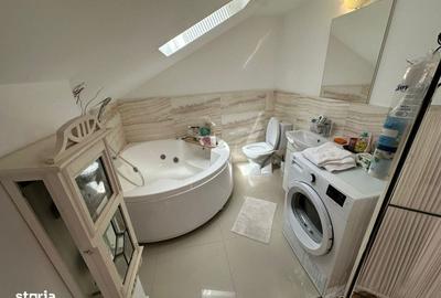 Apartament cu 3 camere în Central - 1