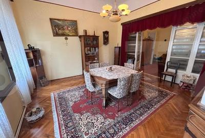 Apartament cu 4 camere semidecomandat în Central - 11