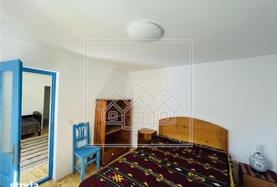Casă cu 4 camere cu Teren 626 Mp în Central - 2