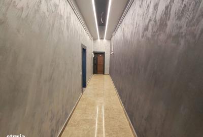 Apartament cu 3 camere decomandat în Energia