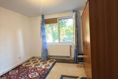 Apartament cu 2 camere semidecomandat în Tomis II