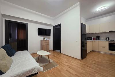 Apartament cu 2 camere semidecomandat în P-ța Universității