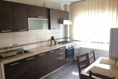 Apartament cu 3 camere decomandat în Tineretului - 6