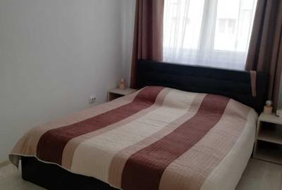 Apartament cu 3 camere semidecomandat în Decebal - 1