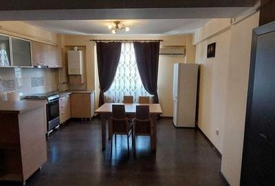 Apartament cu 2 camere în Tătărași