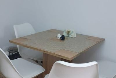 Apartament cu 3 camere decomandat în Decebal - 2