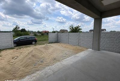 Casă cu 3 camere cu Teren 275 Mp în Central - 8