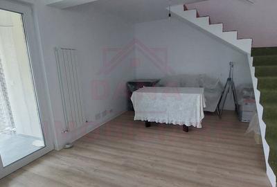 Casă cu 5 camere cu Canalizare în Central - 8