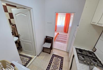 Garsonieră în Micro 11