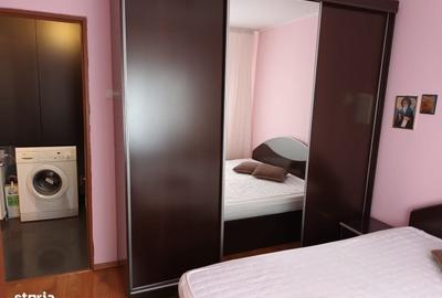 Apartament cu 2 camere decomandat în Rahova