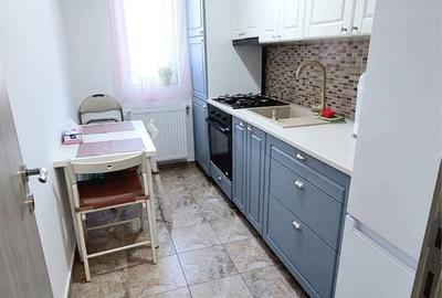 Garsonieră decomandată în Apărătorii Patriei - 1