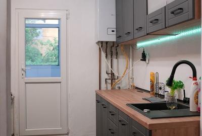 Apartament cu 2 camere decomandat în 1 Mai - 13