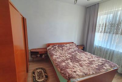 Apartament cu 3 camere semidecomandat, mobilat în Podu Roș - 2