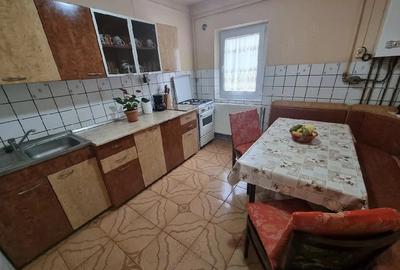 Apartament cu 2 camere semidecomandat în Nădrag