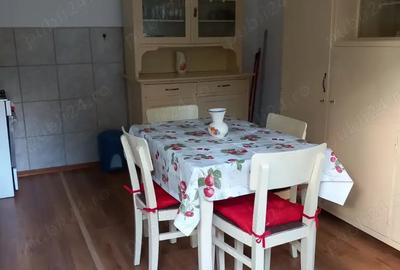 Casă cu 5 camere cu Teren 1600 Mp în Schei