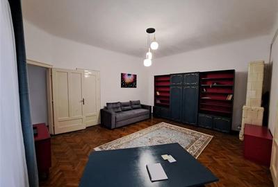 Apartament cu 3 camere semidecomandat, mobilat în Central - 3