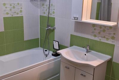 Apartament cu 3 camere decomandat în Florești - 1