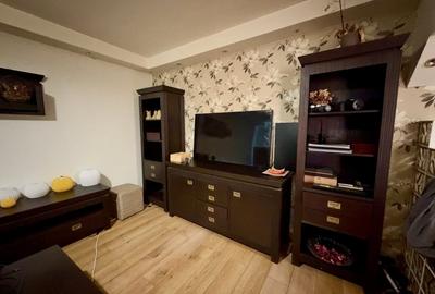 Apartament cu 3 camere semidecomandat, mobilat în Ampoi 3 - 1