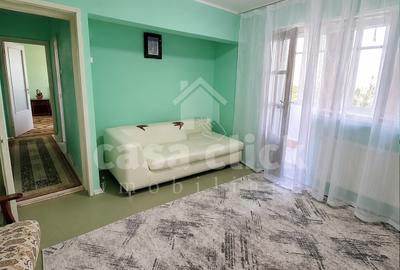 Apartament cu 2 camere decomandat în Micro 14 - 2
