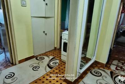 Apartament cu 2 camere decomandat în Sud