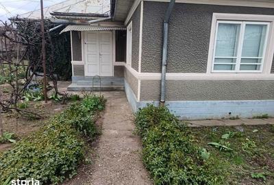 Casă cu 3 camere cu Teren 100 Mp în Central - 4