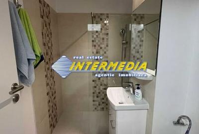 Apartament cu 3 camere decomandat, mobilat în Central