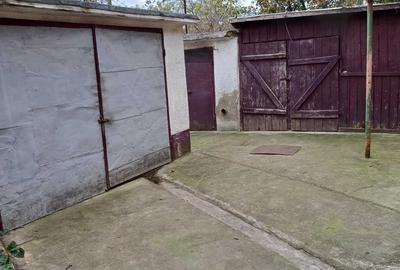Casă cu 3 camere în Central
