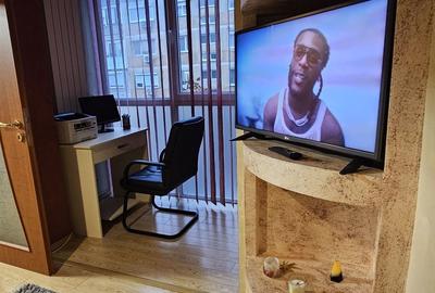 Apartament cu 2 camere nedecomandat în Central