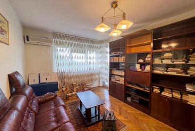 Apartament cu 3 camere semidecomandat, mobilat în Cotroceni - 9