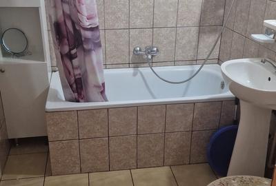 Apartament cu 2 camere semidecomandat în Ostroveni - 2
