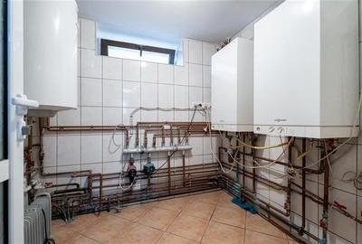 Casă individuală cu 6 camere cu Canalizare în Tătărași - 12