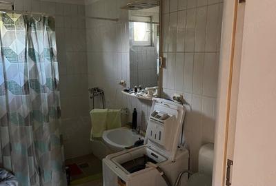 Casă cu Teren 250 Mp în Central