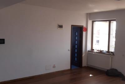 Birou, 55 mp în Stadion - 1
